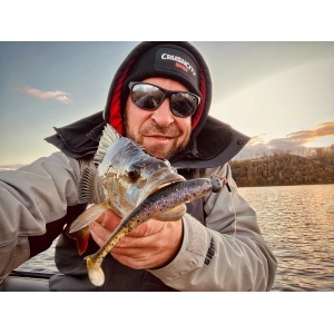 Rapala Crushcity The Kickman Pro Blue Red Pearl 7.5cm 9buc - Img 12