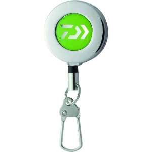 Retractor Daiwa Pentru Accesorii Verde 55cm