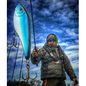 Vobler Strike Pro Vobler Buster Jerk II C544V 12cm 37g pentru pescuit la rapitori - Fisela