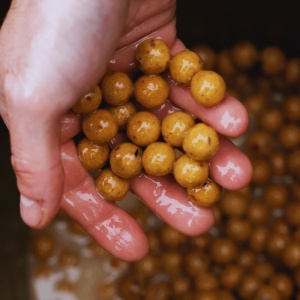 Boilies Dynamite Baits Peppered Fruit 1kg - echipament pentru pescuit - Fisela