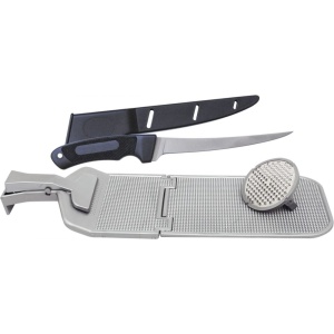 Set Placa Pentru Curatat Peste Si Cutit Filetat Cadou