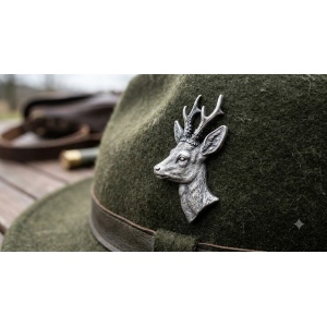 Insigna Vanator Cap Caprior - Fisela
