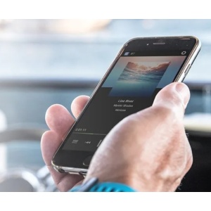Sistem Audio Barca Garmin Fusion MS-RA210 Boxe XS Sport - vedere laterala