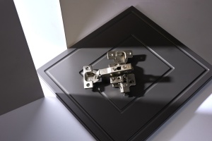 Balama aplicata pentru mobilier IFL Softix, cu amortizare, reglaj 3D si sistem clip-on - Img 3