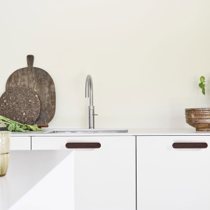 Maner din lemn pentru mobilier, model Nemora, distanta dintre gauri = 96 | 160 | 2x224 | 3x320 mm, finisaj nuc - Img 2