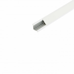 Inaltator alb triunghiular IFL Mini IT pentru blat | Plinta antistrop triunghiulara pentru blat aluminiu | alb | negru triunghiular IFL IT pentru blat | Plinta antistrop alba triunghiulara pentru blat 