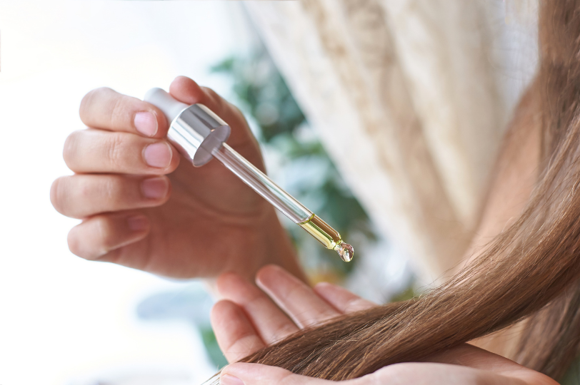 Ulei de argan pentru păr strălucitor și vârfuri uscate