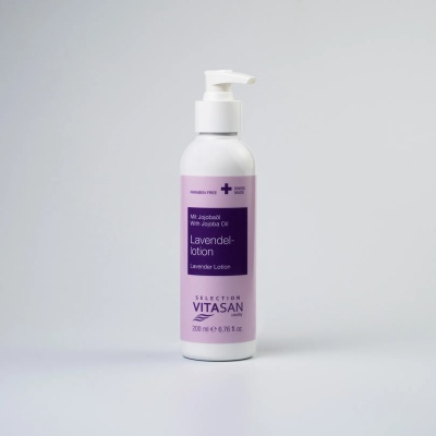 Loțiune de corp calmantă cu Lavandă și ulei de Jojoba - 200 ml.
