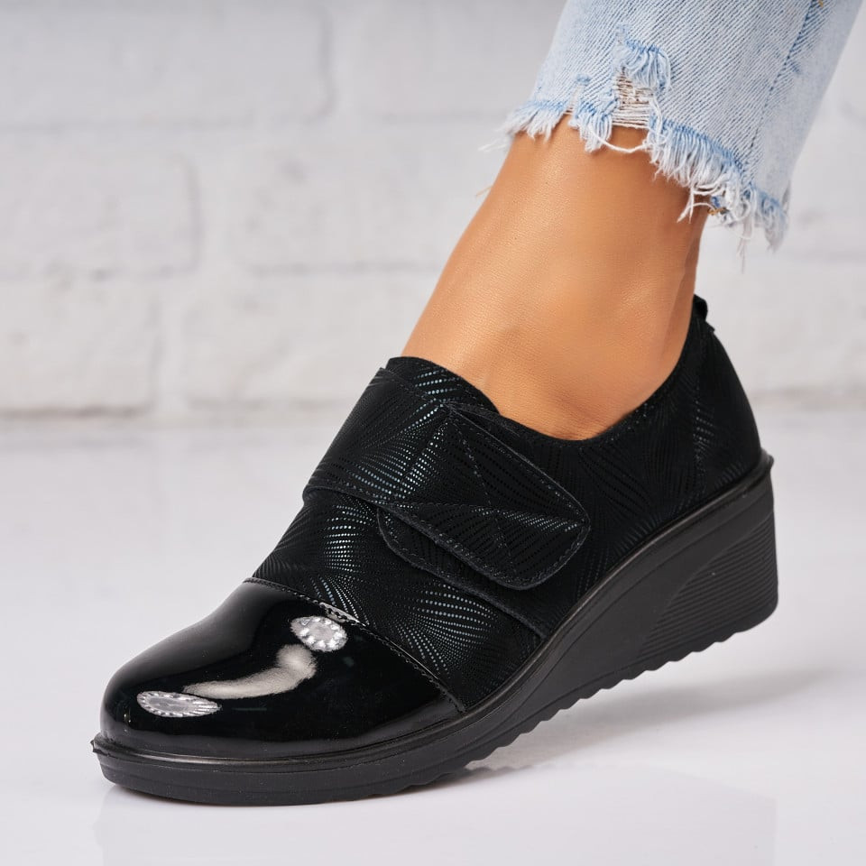 Γυναικεία Casual Παπούτσια Οικολογικό Γυρισμένο Δέρμα Μαύρο Caprhi A3574
