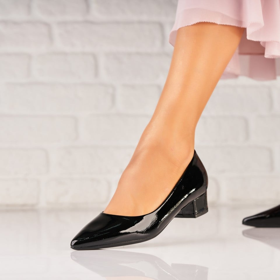 Γυναικεία Παπούτσια με Τακούνι Οικολογικό Γυαλισμένο Δέρμα Μαύρο Iqlas A5795