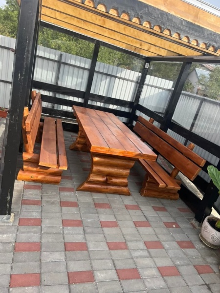 Set masă cu băncute din buștean - Img 2