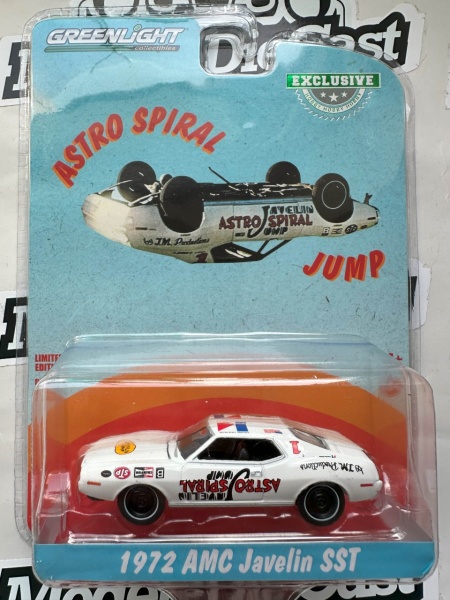 1:64 1972 AMC Javelin SST White Astro Spiral Jump