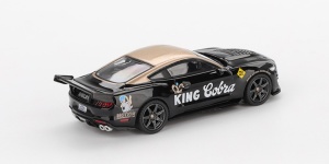 1:64 Shelby GT500 Dragon Snake Concept Black Gold - Img 2