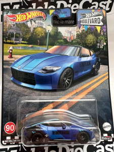 1:64 2023 Nissan Z Boulevard Series