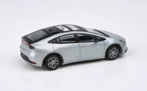 1:64 2023 Toyota Prius Cutting Edge Silver - Img 2