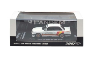 1:64 Pandem Rocket Bunny BMW E30 Matt White Diecast Con Madrid 2026 Event Edition - Img 3