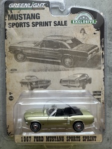 1:64 1967 Ford Mustang Sports Sprint Convertible