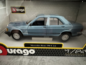 1:24 Mercedes-Benz 190 E 2.6 Blue