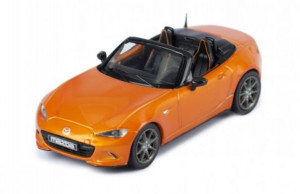 1:43 Mazda MX-5 Roadster Metallic Orange