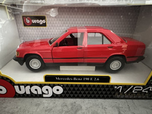 1:24 Mercedes-Benz 190 E 2.6 Red