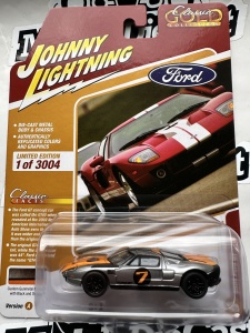 1:64 2005 Ford GT Custom Gunmetal Metallic