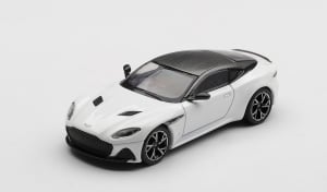 1:64 Aston Martin DBS Stratus White
