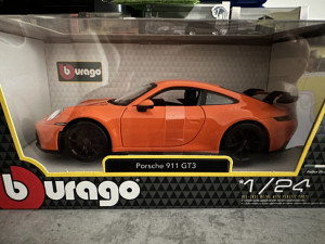 1:24 Porsche 911 GT3 Orange