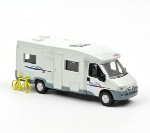 1:64 Citroen Jumper Camper 2002 White