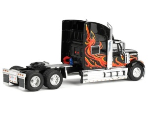 1:64 International Lonestar 2010 Black with Flames - Img 2