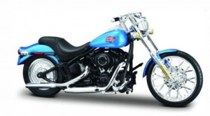 1:18 Harley Davidson FXSTB Night Train 2002