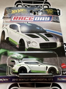1:64 2018 Bentley Continental GT3 Race Day 2