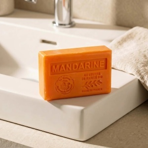 Sapun hidratant cu Unt de Shea bio 125g - Mandarina - Img 7