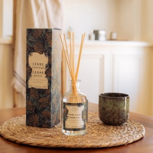 Difuzor de Parfum Ambiental 240ml - Cedru Salbatic - Panier Des Sens - Img 2