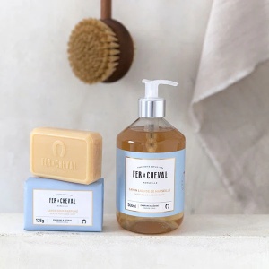 Sapun cu Ulei de Migdale si Unt de Shea 125g - Cedru Marin - Fer a Cheval - Img 2