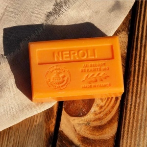 Sapun hidratant cu Unt de Shea bio 125g - Neroli - Img 2
