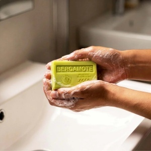 Sapun hidratant cu Unt de Shea bio 125g - Bergamota - Img 6