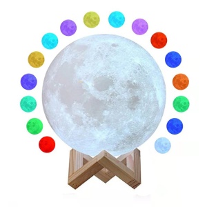 Lampa de veghe luna 3D Moon Light, lumina multicolora LED, 7 culori, schimbare culoare prin atingere, alimentare baterii, fara acumulator, stand din plastic inclus, 12 cm,