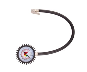 Manometru presiune aer cu furtun, 4Cars, 0.5 - 12 bar