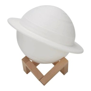 Lampa de veghe in forma de Saturn 3D Saturn Light, alimentare baterii, stand plastic inclus, 15 cm, Alb Cald