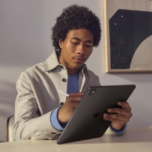 iPad Pro 11 WiFi 512GB Silver (2024) - Img 4