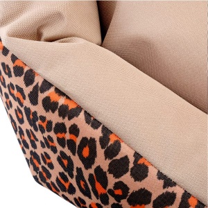 Culcus din material impermeabil pentru caine/pisica, model Animal Print, 77 cm - Img 2
