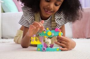 GABBYS DOLLHOUSE SET BALCON DECORAT A LUI PANDY PAWS - Img 4