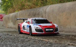 MASINA CU TELECOMANDA AUDI R8 LMS PERFORMANCE SCARA 1 LA 18 - Img 3