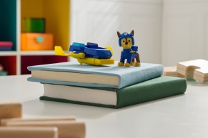 PATRULA CATELUSILOR ACTION PUPS SET VEHICUL DE SALVARE HOVERBOARD SI FIGURINA CHASE 5 CM - Img 4