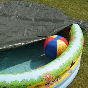 Prelata Impermeabila cu ochiuri metalice de prindere, dimensiune 6,0m x 8,0m, densitate 120g/m2, culoare verde - Img 3