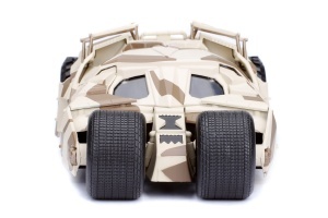 BATMOBILUL CU FIGURINA SI CAMUFLAJ - Img 4