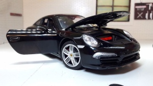 MASINUTA METALICA PORSCHE 911 NEGRU SCARA 1 LA 24 - Img 4