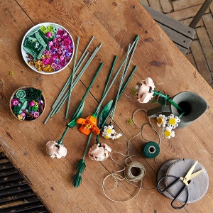 LEGO BUCHET DE FLORI 10280 - Img 4