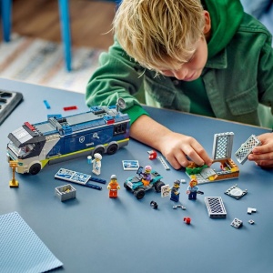 LEGO CITY LABORATOR MOBIL DE CRIMINALISTICA 60418 - Img 4