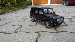 MASINA CU TELECOMANDA MERCEDES-BENZ G55 NEGRU CU SCARA 1 LA 24 - Img 3